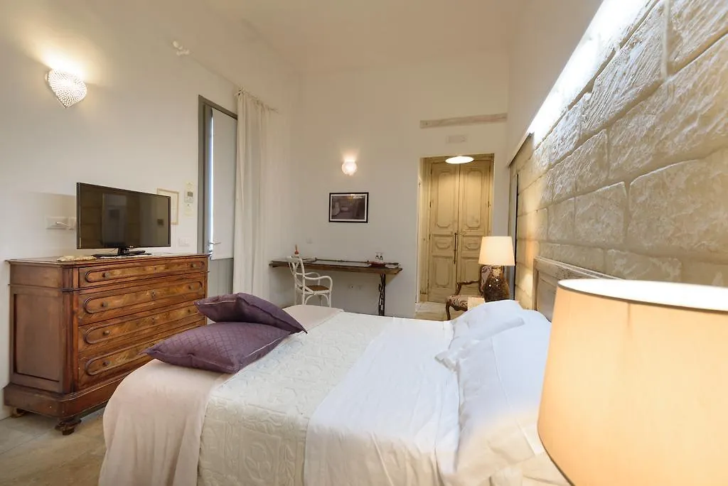 Couette-café Bed and Breakfast Palazzo Dei Dondoli à Lecce